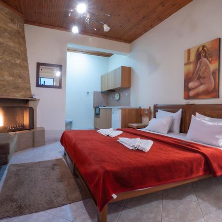 Guesthouse Adonis Loutraki  Ngoại thất bức ảnh