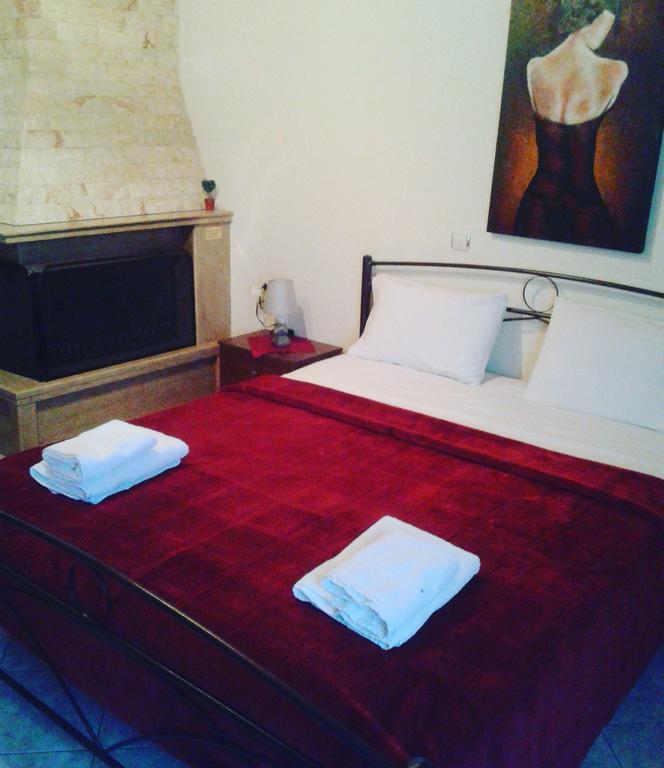 Guesthouse Adonis Loutraki  Ngoại thất bức ảnh